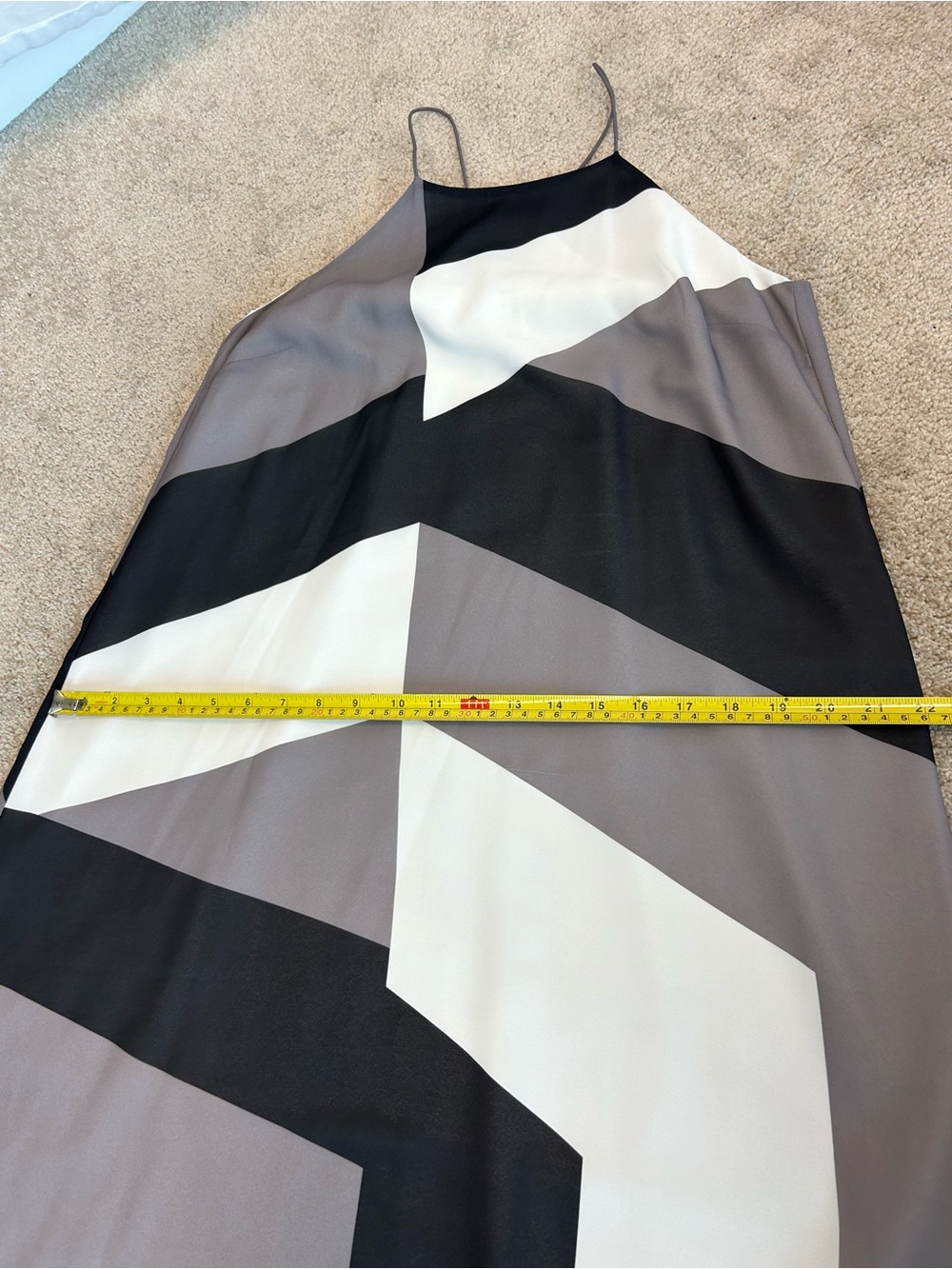 RW&CO Geometric Colorblock Maxi Dress Black White Gray Size Medium NWT - Picture 9 of 13
